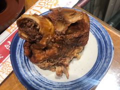 -95号酱骨·一块豆腐(展春园西路店)
