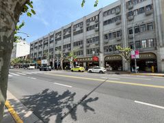 -上海市长春食品商店(淮海中路店)