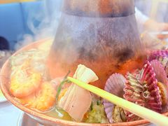 -一口猪海鲜浑锅·东北家常菜