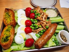 航母沙拉-吃饼人西餐(南开店)