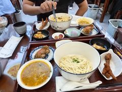 -百年老字号·观振兴蟹黄面·三虾面·苏式面(观前街富仁坊巷店)