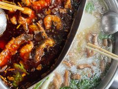 -肖肖酸萝卜鱼火锅(总店)