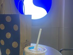 -瑞幸咖啡(岗厦北地铁站东区店)