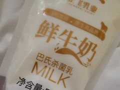 -正飞鲜奶(南湖一期店)