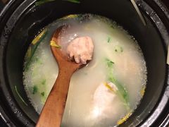 -云海肴·汽锅鸡·云南菜(天山百盛优客店)