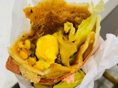炸蛋葱油饼-小红车炸蛋葱油饼