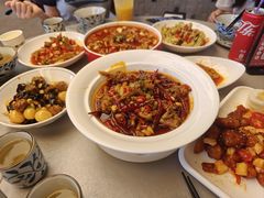 -老三样 · 江西菜馆(前海壹方汇店)