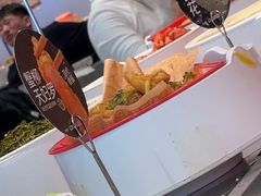 -龍歌自助小火锅(芝罘万达店)
