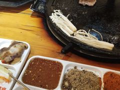 -7年8班朝鲜族非遗美食(三钢里店)