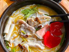 -桥香园过桥米线(国贸店)