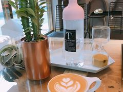拿铁-KYO COFFEE(胶州路店)