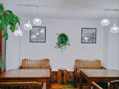 大堂-阿鹏故事云南野生菌火锅(人民路店)