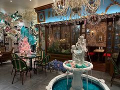 -秘密旅行Bonjour(黑金冠 江南西店)
