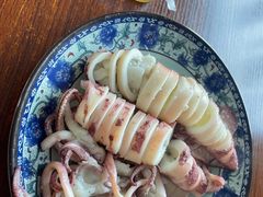 清蒸整鱿鱼-福州人铭小吃