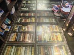 -钟书阁(松江泰晤士小镇店)