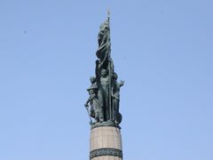 -人民防洪胜利纪念塔