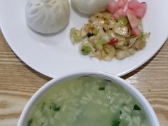 -亚龙湾希尔顿自助餐厅·海鲜·烧烤·沙滩BBQ·现场乐队