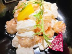 -穹六人间 people 6(岳阳路店)
