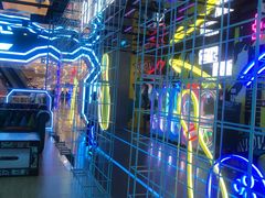 -世代星球·保龄球·镭战真人CS·团建(杨浦店)