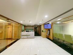 -新虹桥中心大厦