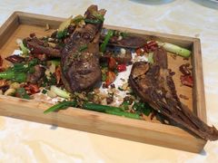 -魏铭鱼头捞饭(晋阳路店)