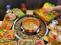 -老渔家·白族·石板烧·野生菌火锅(古城中心店)