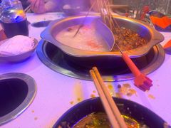 -钢管厂五区小郡肝串串香火锅(人民广场店)