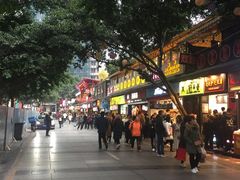 -八一好吃街·高品美食广场