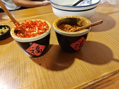-矮子粉店1985·长沙米粉(湘春路店)