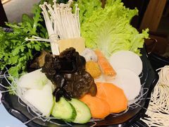 -呷哺呷哺 黄金牧场 (新中关购物中心店)