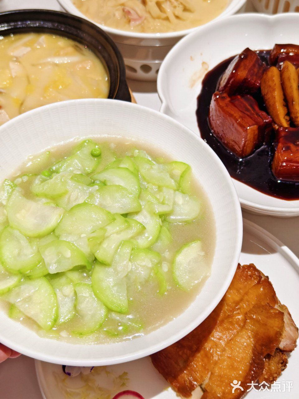 不一样的小炒肉，食材新鲜、服务敲好！ 