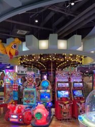 -卡通尼乐园(龙湖六合天街店)
