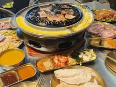 -胡悦里韩式烤肉(芝罘万达广场店)