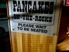 -Pancakes on the rocks(Darling Harbour)