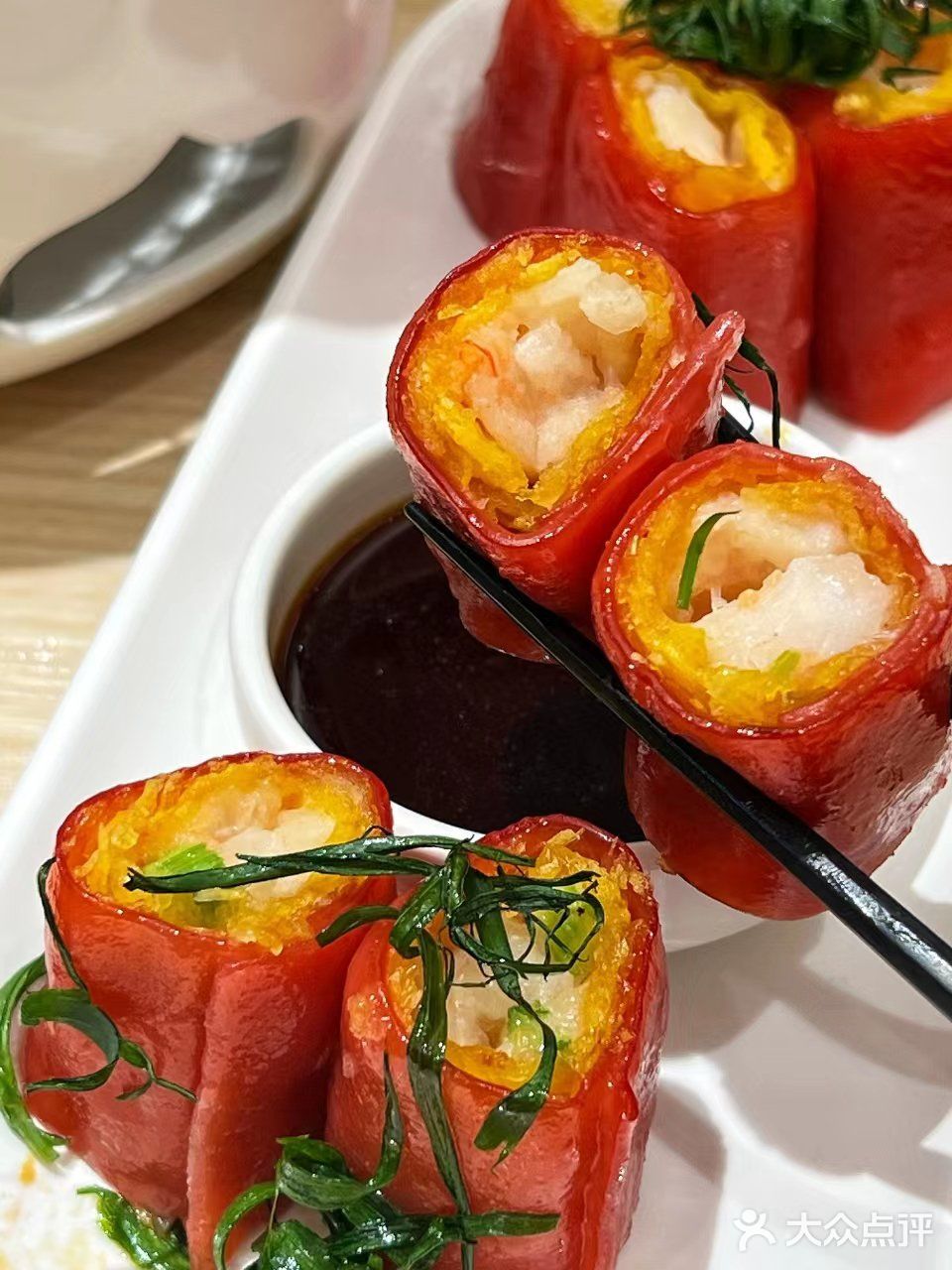 主打一个吃吃喝喝