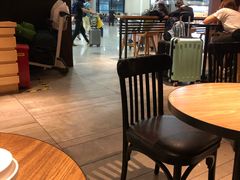 -星巴克(浦东机场T2到达店)