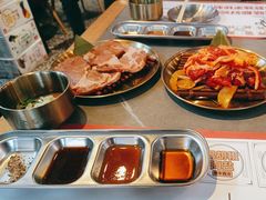 -金龙烧烤·牛肉面(西塔店)