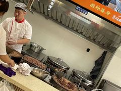 -闫家驴肉老店(华电一校店)