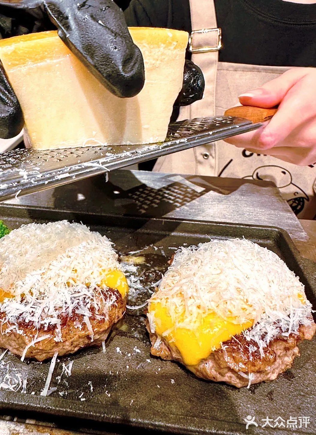 超火爆的芝士肉肉长沙首店来喽‼️