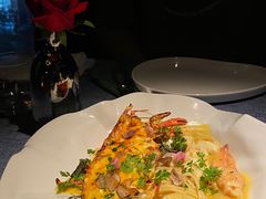 芝士焗鲜活波士顿龙虾-弦月窗LUNETTE BY AMANDA(复兴路店)