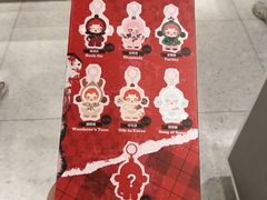 -泡泡玛特POPMART(上海环球港店)