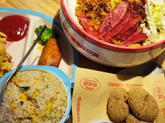 -怪噜范·老贵阳街头名小吃(汇金星力城店)