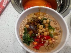 -龍歌自助小火锅(市南金茂湾店)