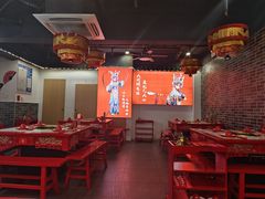 -欠火锅·水牛毛肚·团建聚餐·生日宴(何山路店)