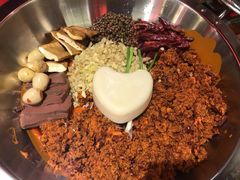 -谭鸭血老火锅(漳州路店)