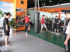 -龙旗健身(龙旗购物中心店)