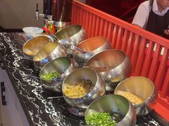 -何师傅美蛙鱼头(汉街店)