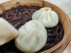 -老西白点心店
