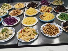 -兰州陈记牛肉面 ·烧烤· 铜锅涮肉(万达店)