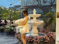 -秀儿家の小确幸花园西餐厅